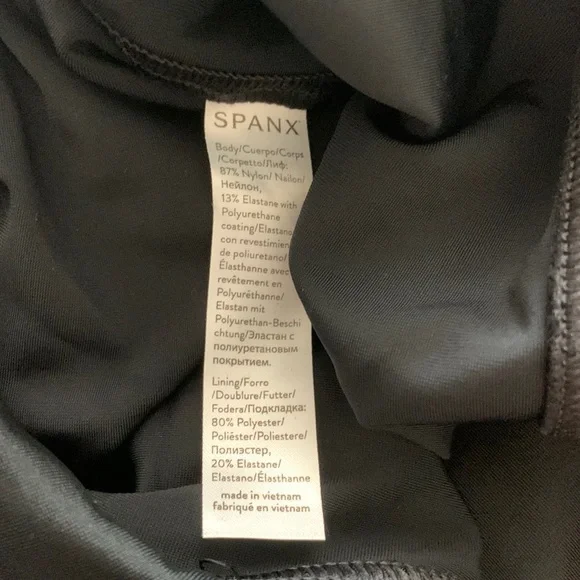 NEW Spanx faux leather leggings camo Size Small